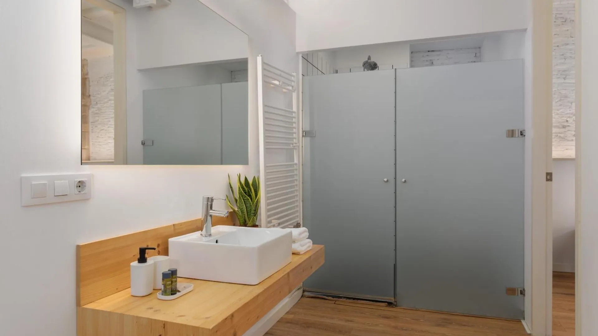 Апартаменты Flateli Sant Agusti Жирона