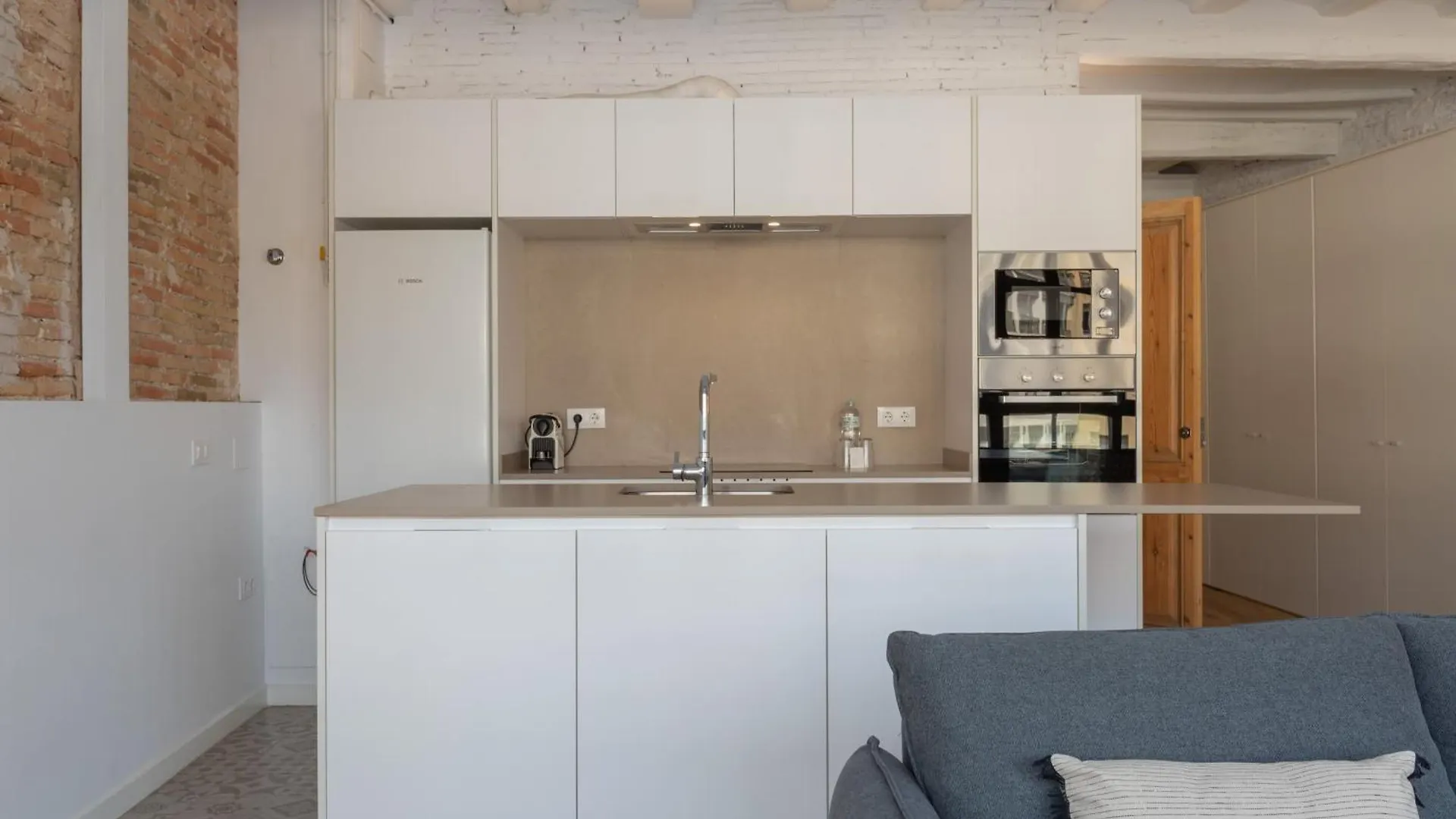 Flateli Sant Agusti Apartment Girona Spain